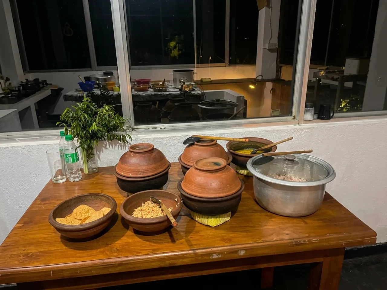 The Mountain Pot - Ella